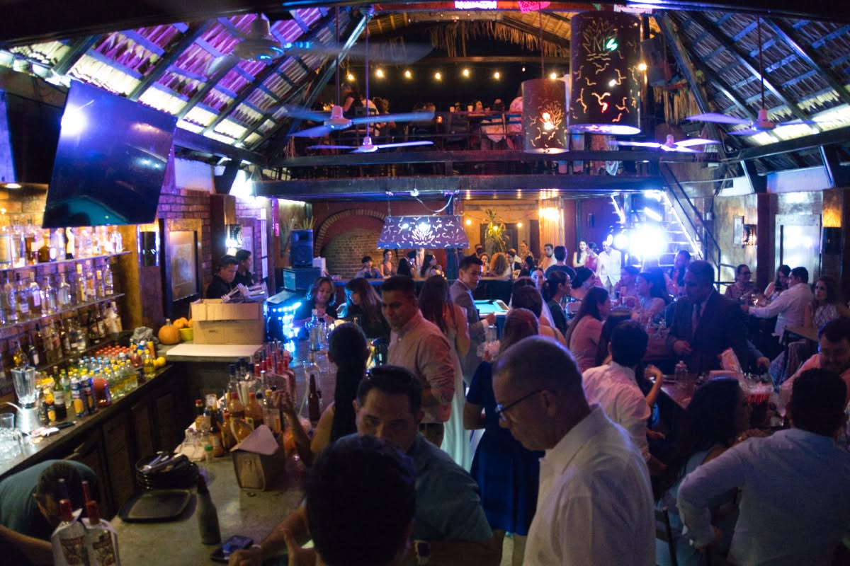 Tequilas bar and grill